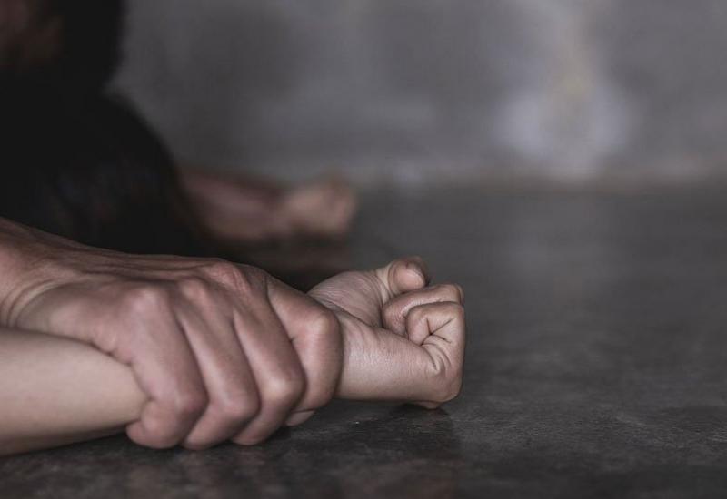 Uhićen Talijan osumnjičen za 160 silovanja maloljetnica